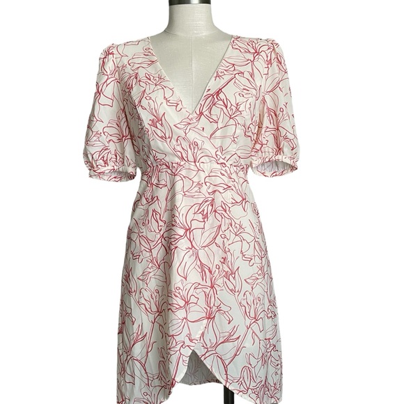 honey punch red line white dress - Picture 1 of 4